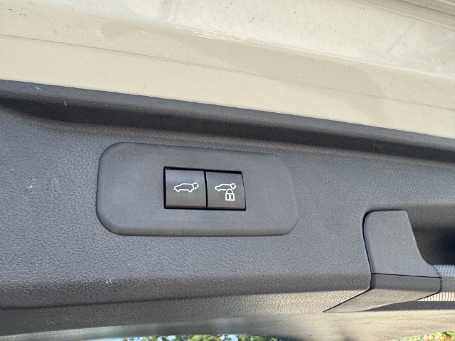 Used 2024 Toyota Grand Highlander AWD image 36