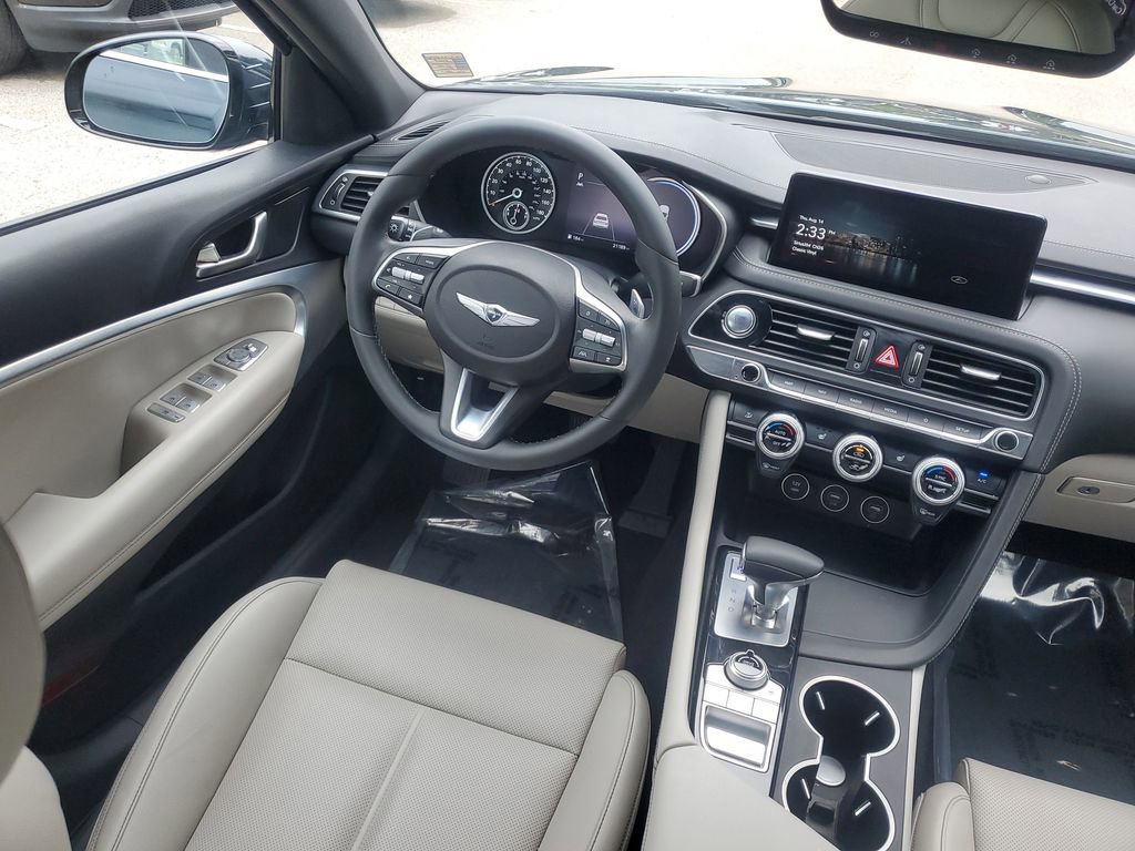 Used 2023 Genesis G70 2.0T image 21
