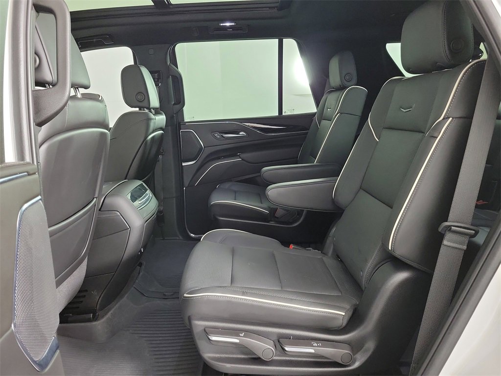 Certified 2024 Cadillac Escalade Sport w/ LPO, ONYX Package image 12