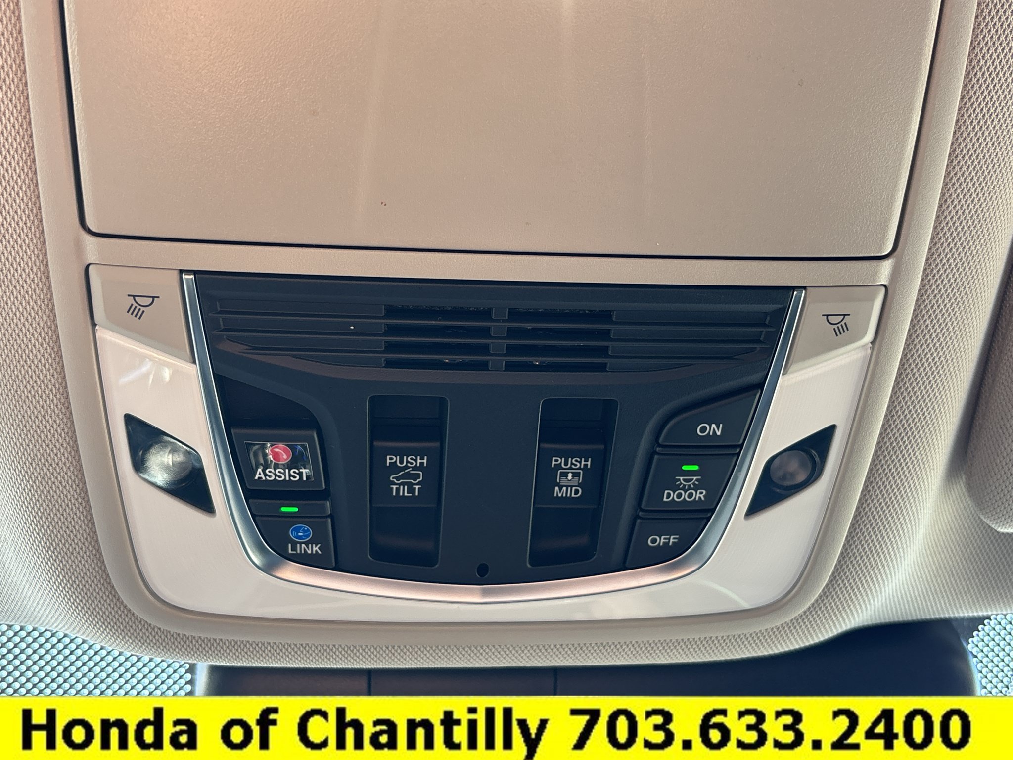 Used 2023 Acura RDX w/ Advance Package AWD/4WD image 17