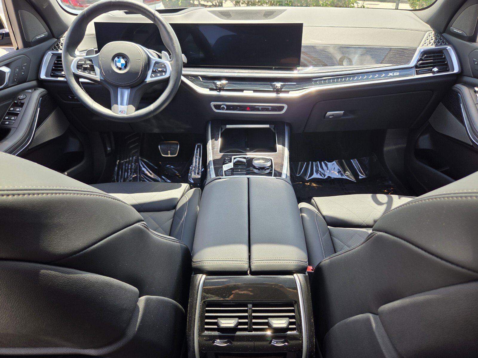 Used 2026 BMW X5 xDrive40i w/ M Sport Package AWD/4WD image 13