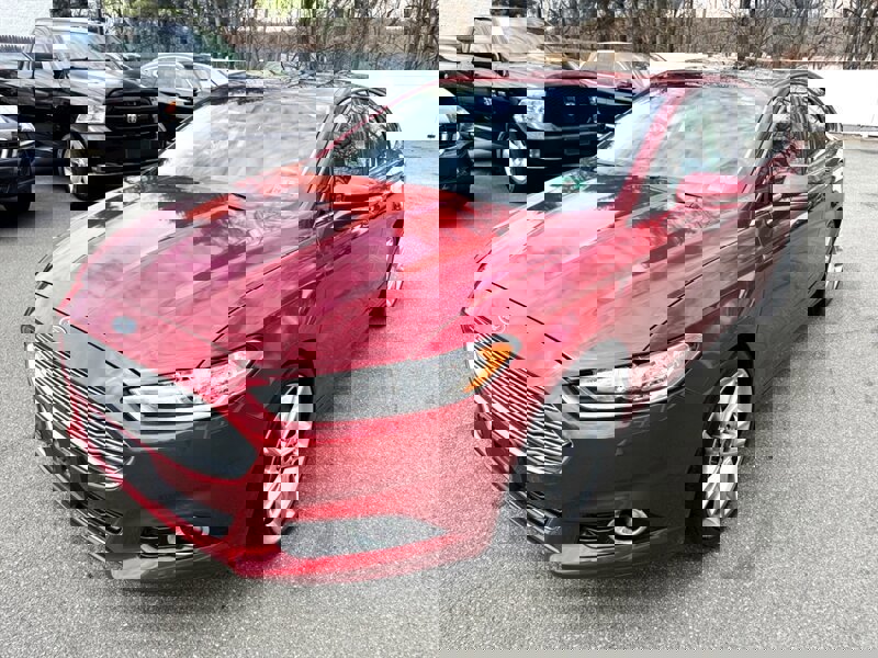 Used 2016 Ford Fusion Titanium image 10