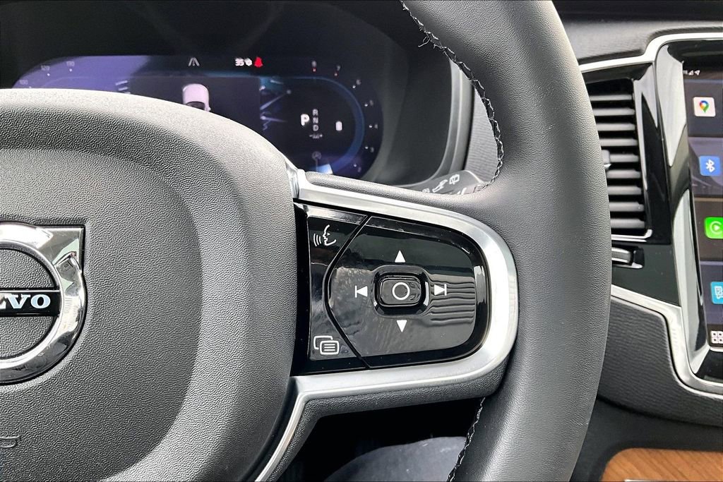 Certified 2023 Volvo XC90 B6 Plus w/ Protection Package Premier image 12