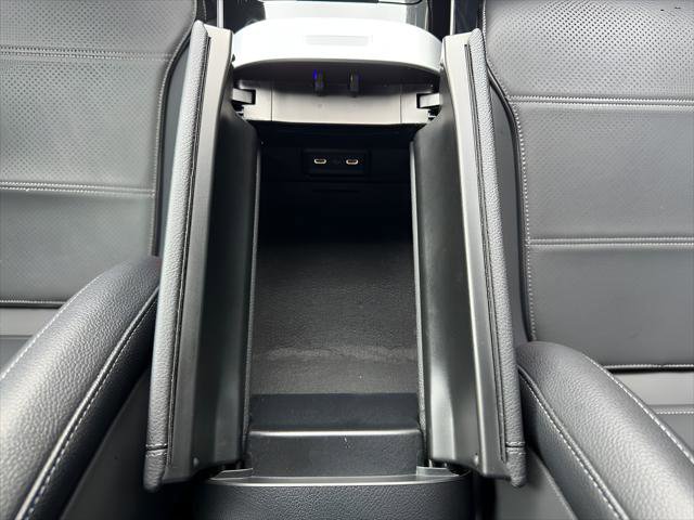 Used 2023 Mercedes-Benz C 300 Sedan image 24