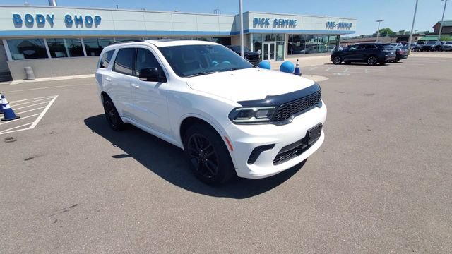 Used 2024 Dodge Durango GT RWD image 2