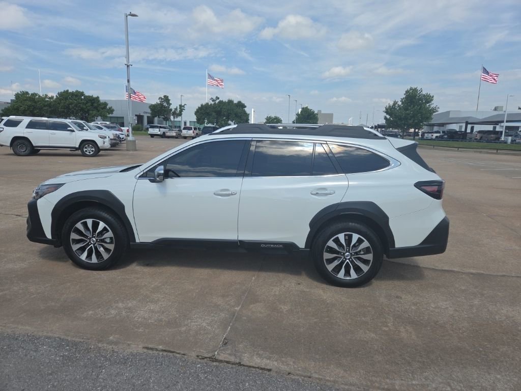 Used 2025 Subaru Outback Touring XT AWD/4WD image 5