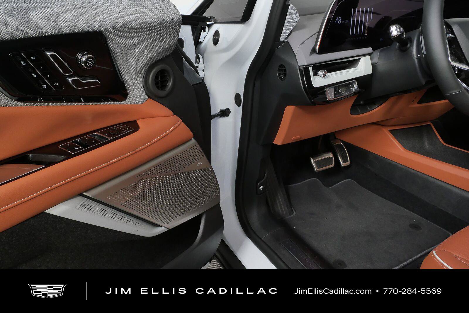 New 2027 Cadillac Optiq Premium Luxury RWD image 9