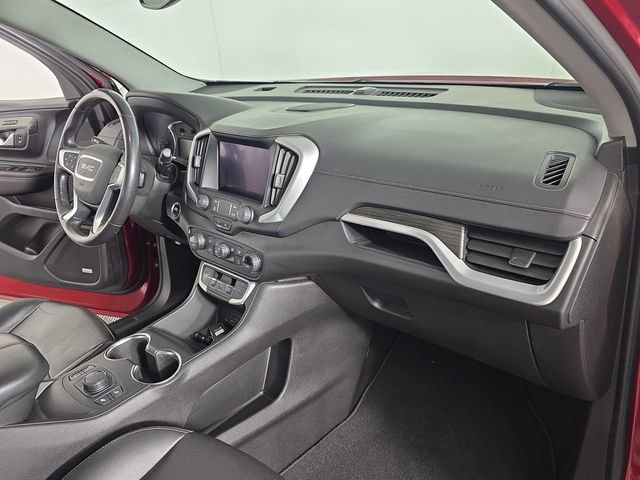 Used 2022 GMC Terrain SLT w/ Infotainment Package II AWD/4WD image 19