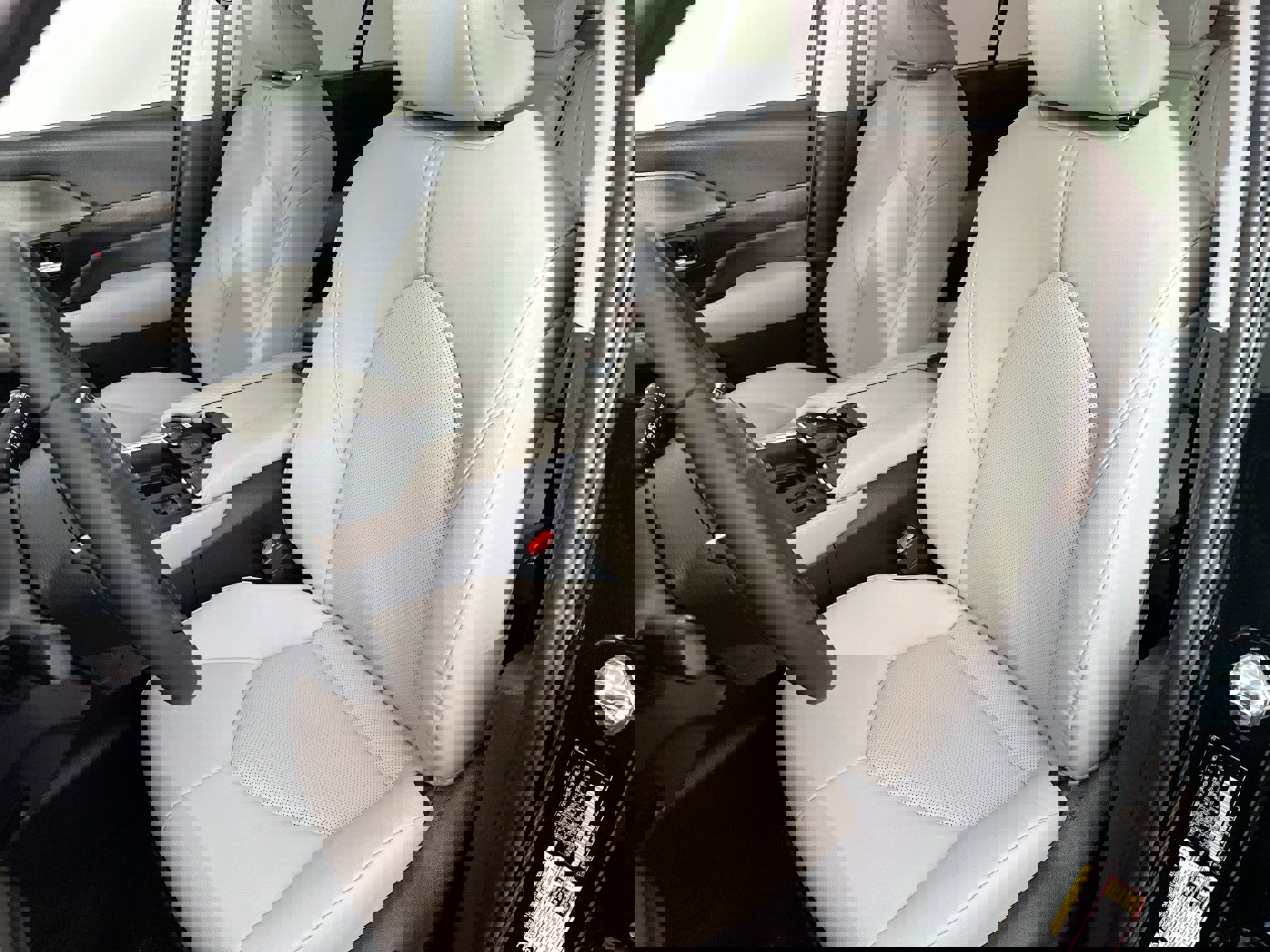 Used 2025 Toyota Grand Highlander AWD Hybrid image 20