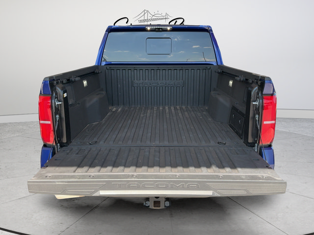 Used 2024 Toyota Tacoma Limited w/ Limited Package (LT) AWD/4WD image 25