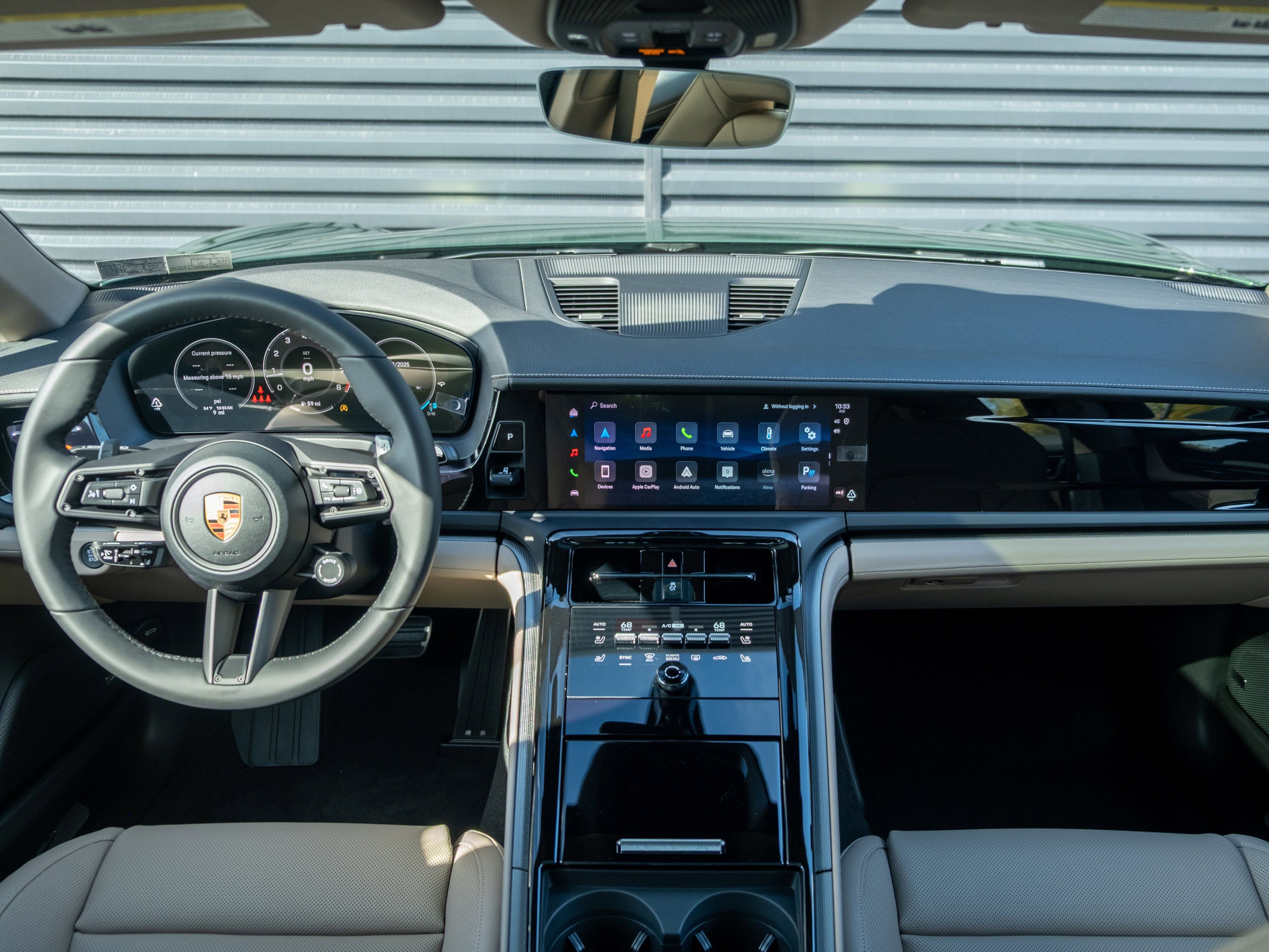 New 2026 Porsche Panamera 4 image 21