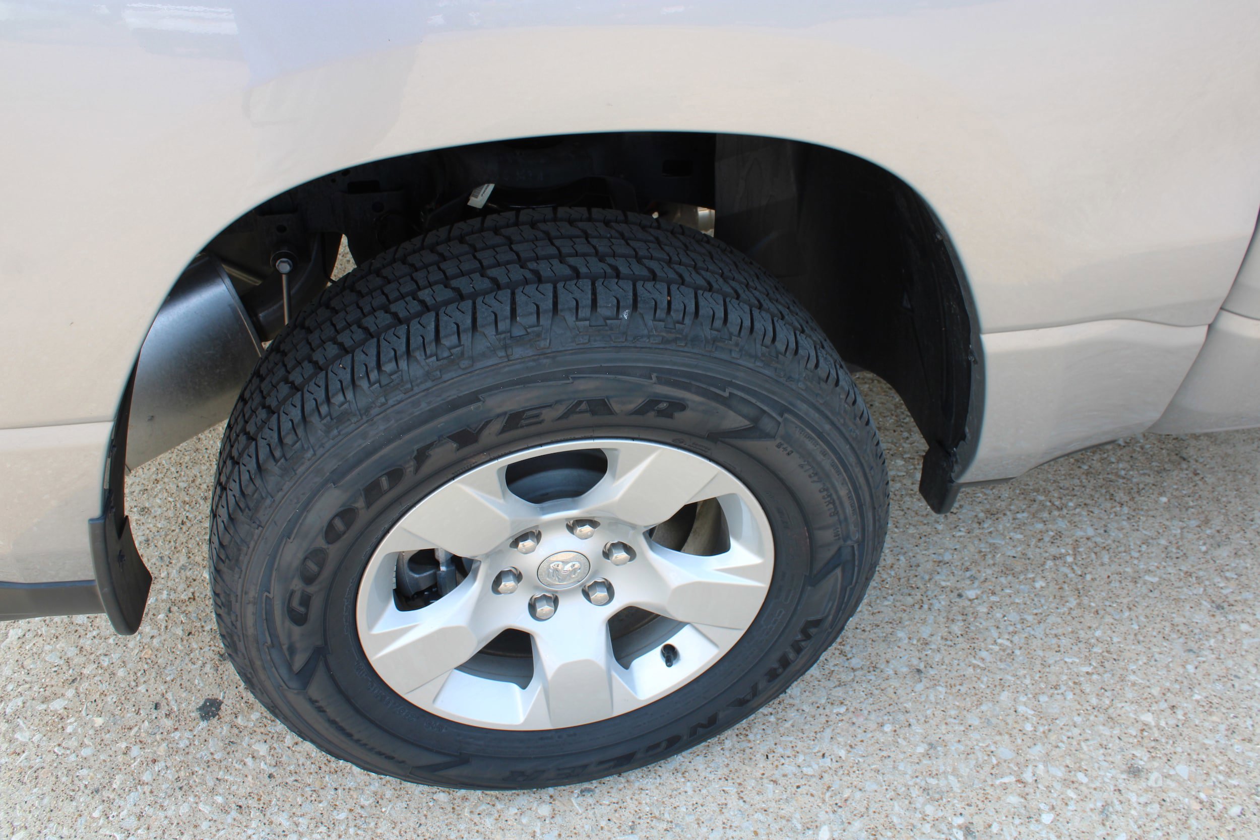 Certified 2025 RAM 1500 Tradesman AWD/4WD image 13