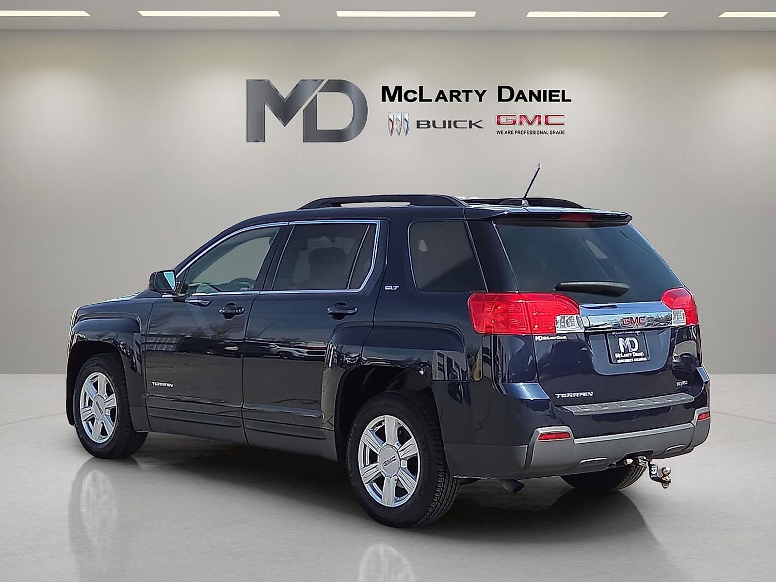 Certified 2015 GMC Terrain SLT w/ Open Road Package image 4