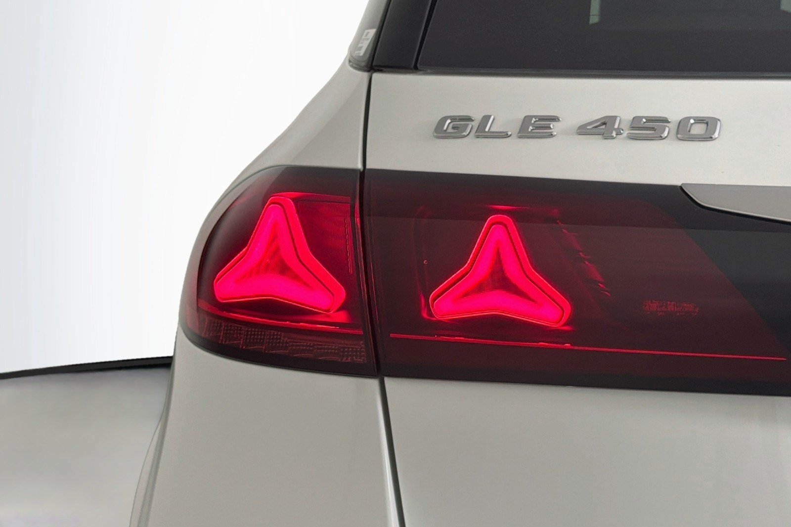 New 2027 Mercedes-Benz GLE 450 4MATIC image 16
