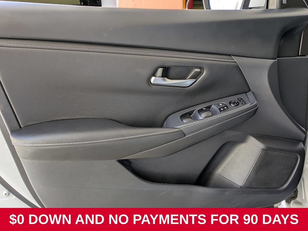 Used 2025 Nissan Sentra SV FWD image 10