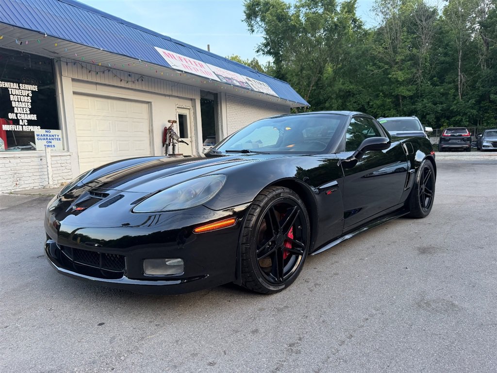 Used 2008 Chevrolet Corvette Z06 w/ Preferred Equipment Group RWD image 7
