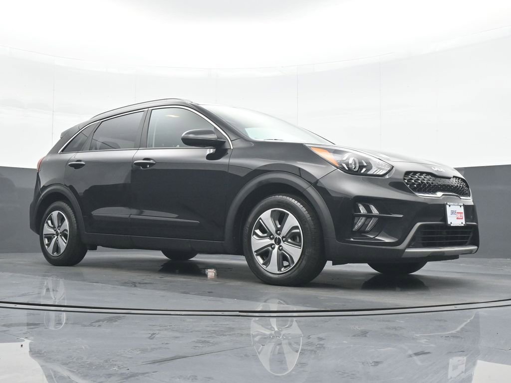 Used 2022 Kia Niro LX image 24