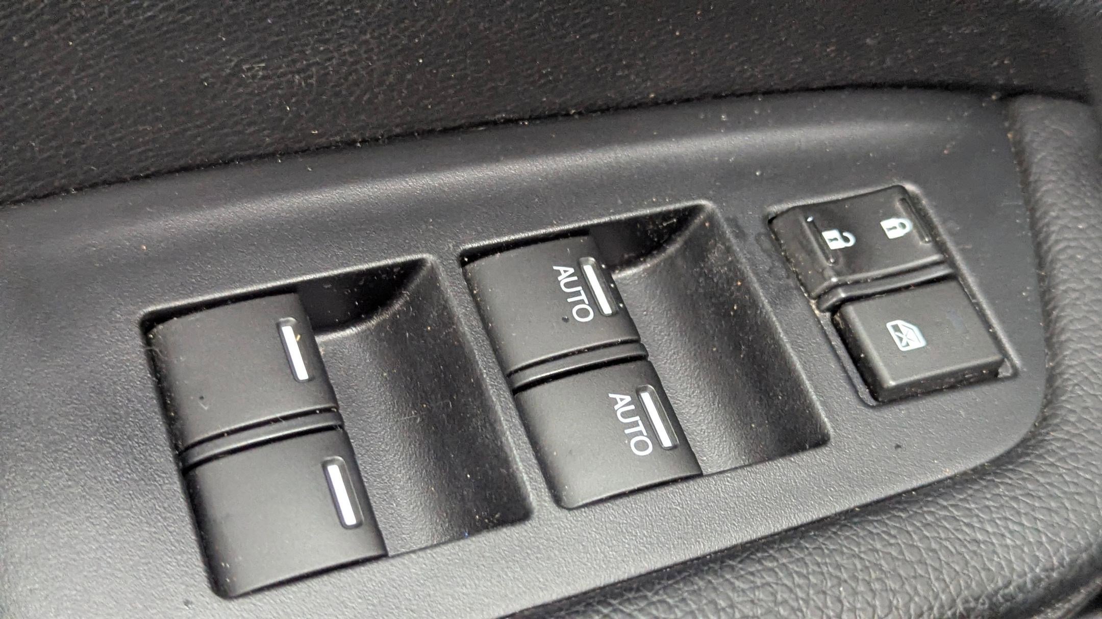 Used 2020 Honda Pilot Elite image 23