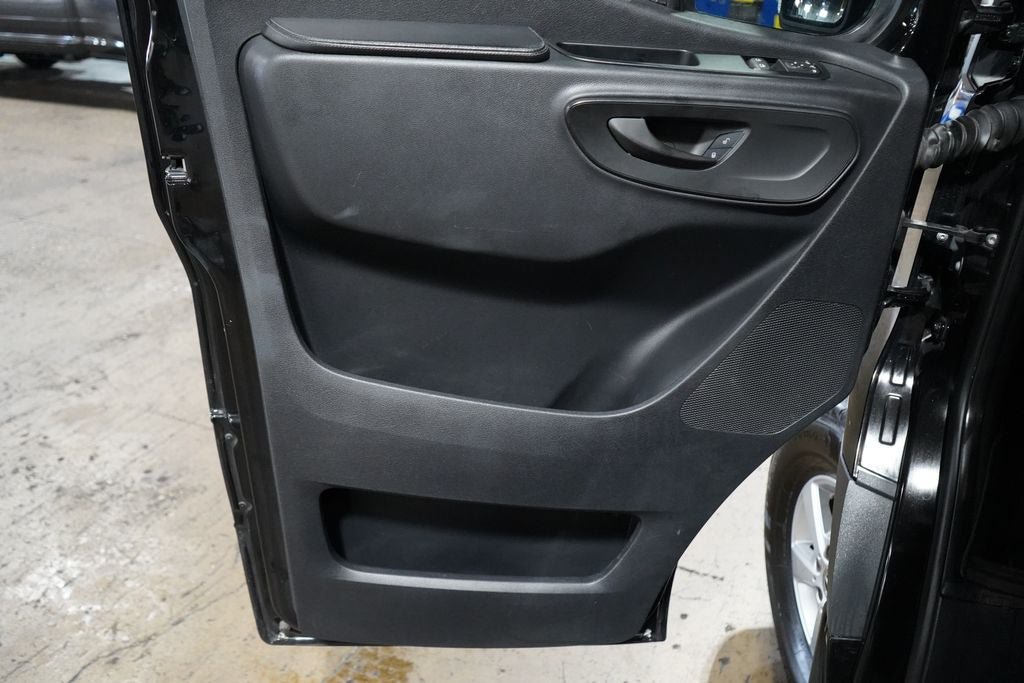 Used 2020 Mercedes-Benz Sprinter 2500 image 20