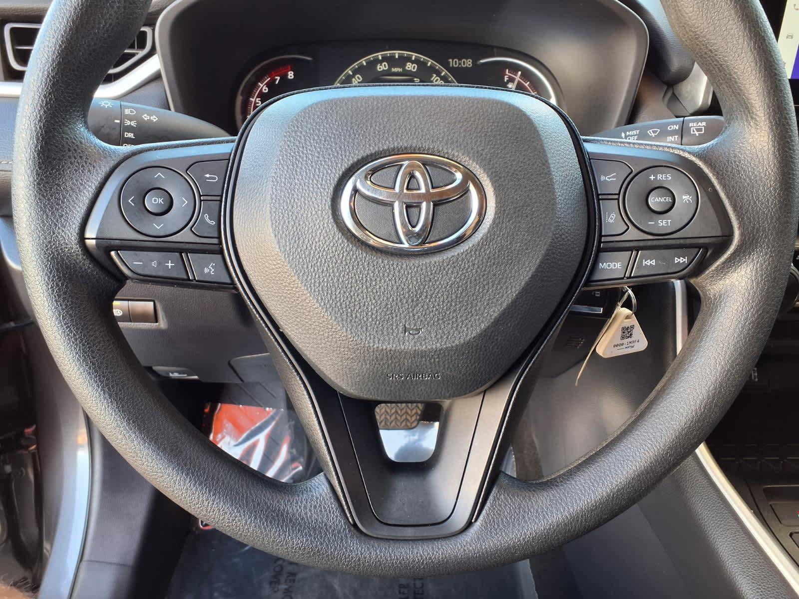 Used 2025 Toyota RAV4 LE FWD image 19
