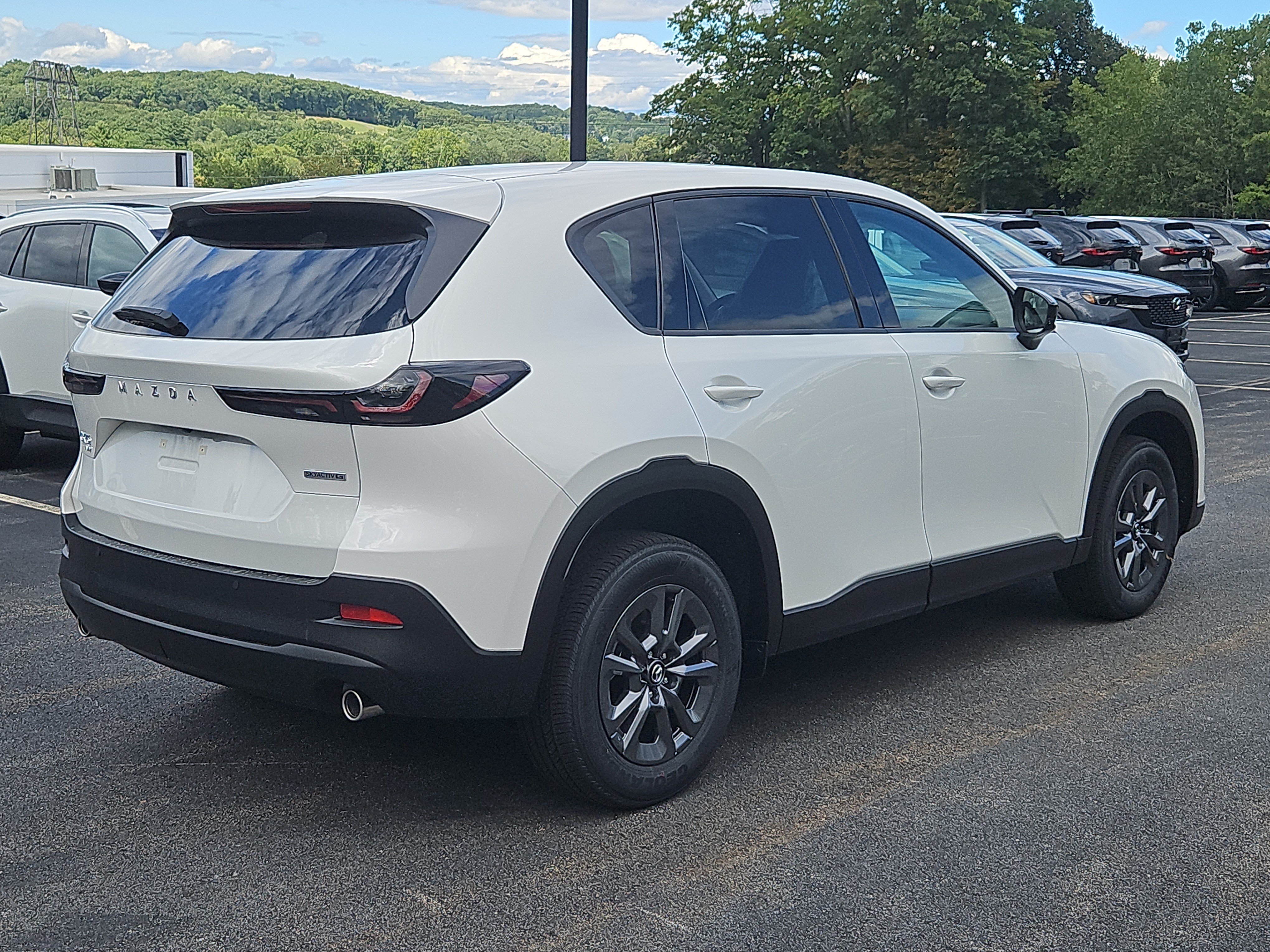 New 2026 MAZDA CX-5 Select AWD/4WD image 2