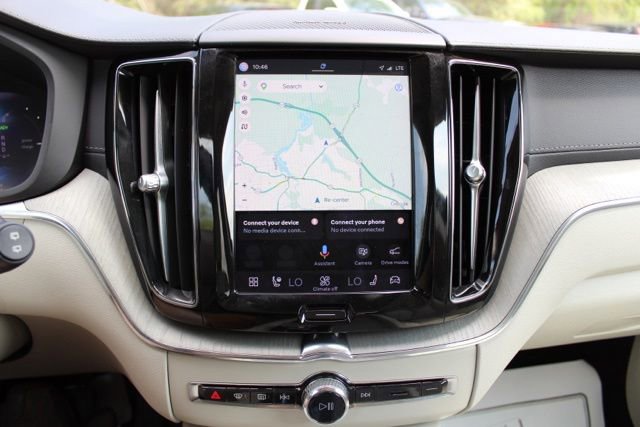 Certified 2023 Volvo XC60 T8 Ultimate w/ Climate Package AWD/4WD image 34