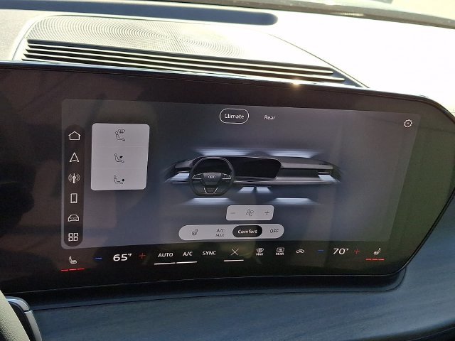 New 2026 Audi Q3 quattro 2.0T AWD/4WD image 14