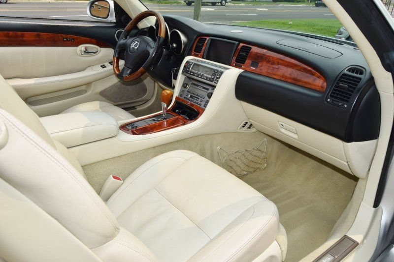 Used 2008 Lexus SC 430 Convertible RWD image 25