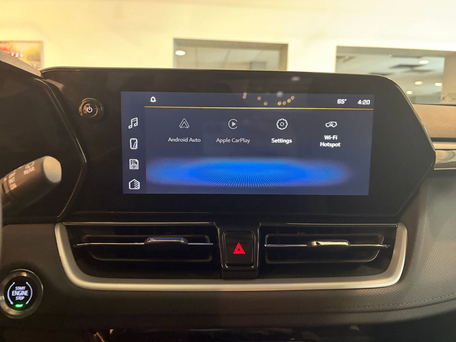 Used 2025 Chevrolet TrailBlazer LT image 21