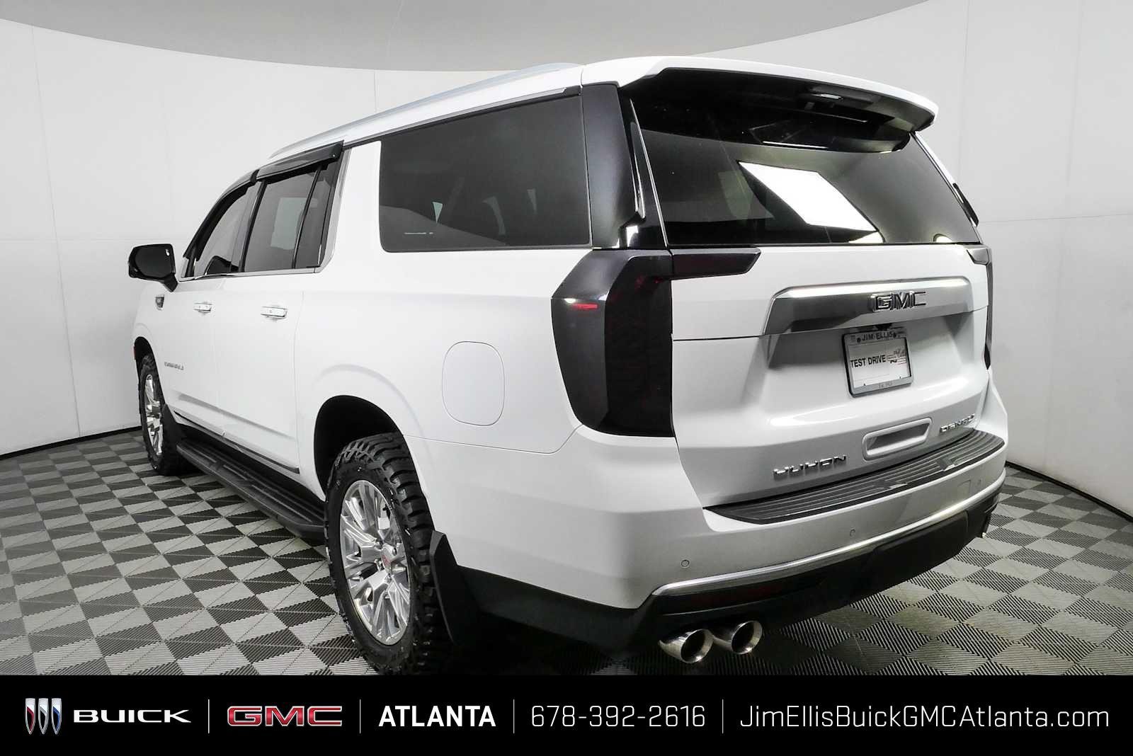 Certified 2022 GMC Yukon XL Denali w/ Max Trailering Package AWD/4WD image 30