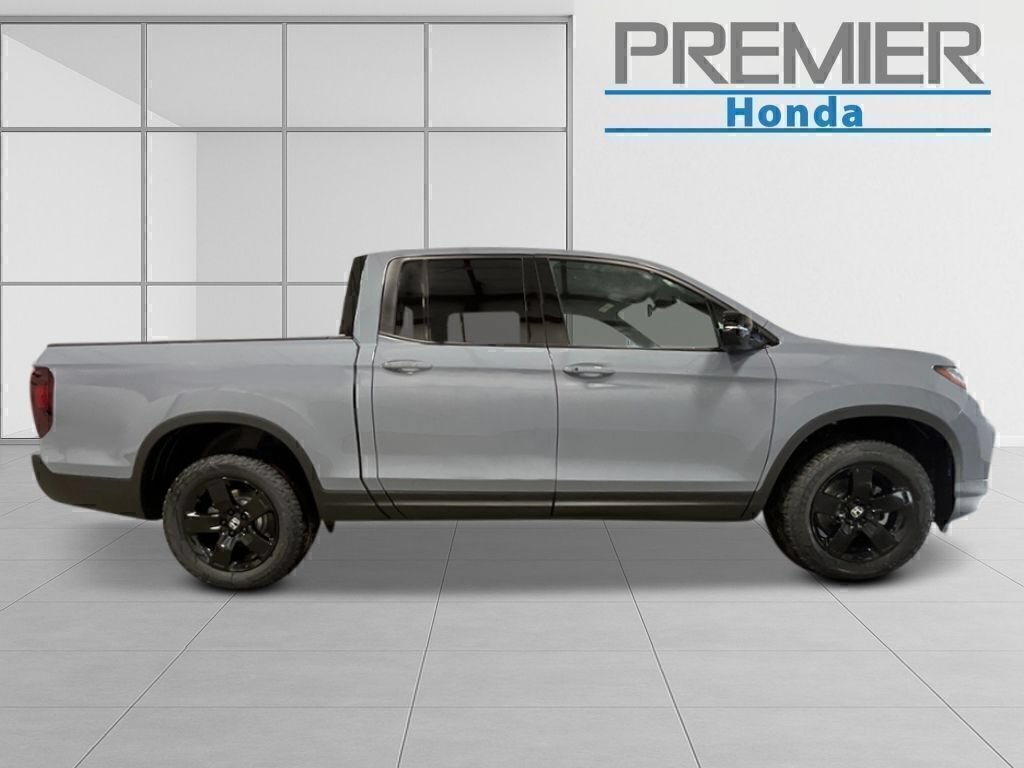 New 2026 Honda Ridgeline Black Edition image 8
