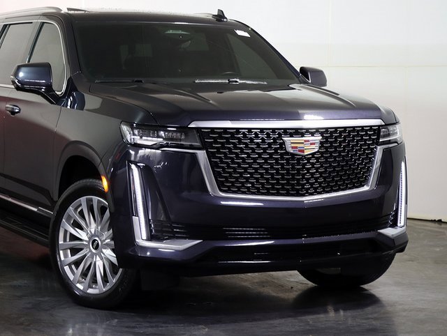 Used 2023 Cadillac Escalade ESV Premium Luxury image 6