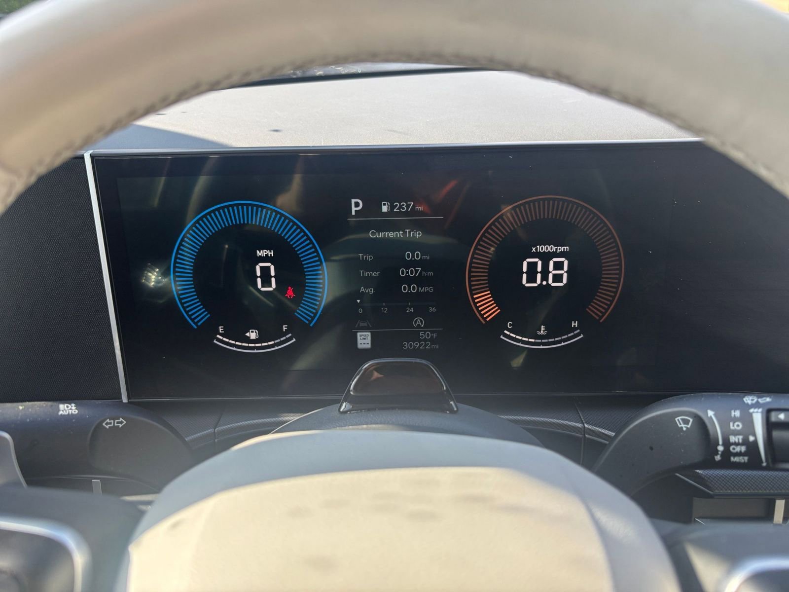 Used 2025 Hyundai Santa Fe SEL image 38