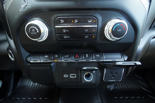 Used 2024 GMC Sierra 1500 Pro w/ Pro Value Package RWD image 17
