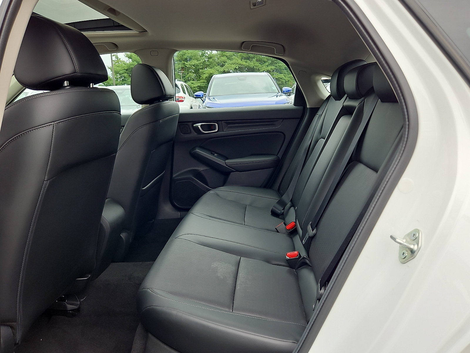 Used 2023 Honda Civic EX-L image 12