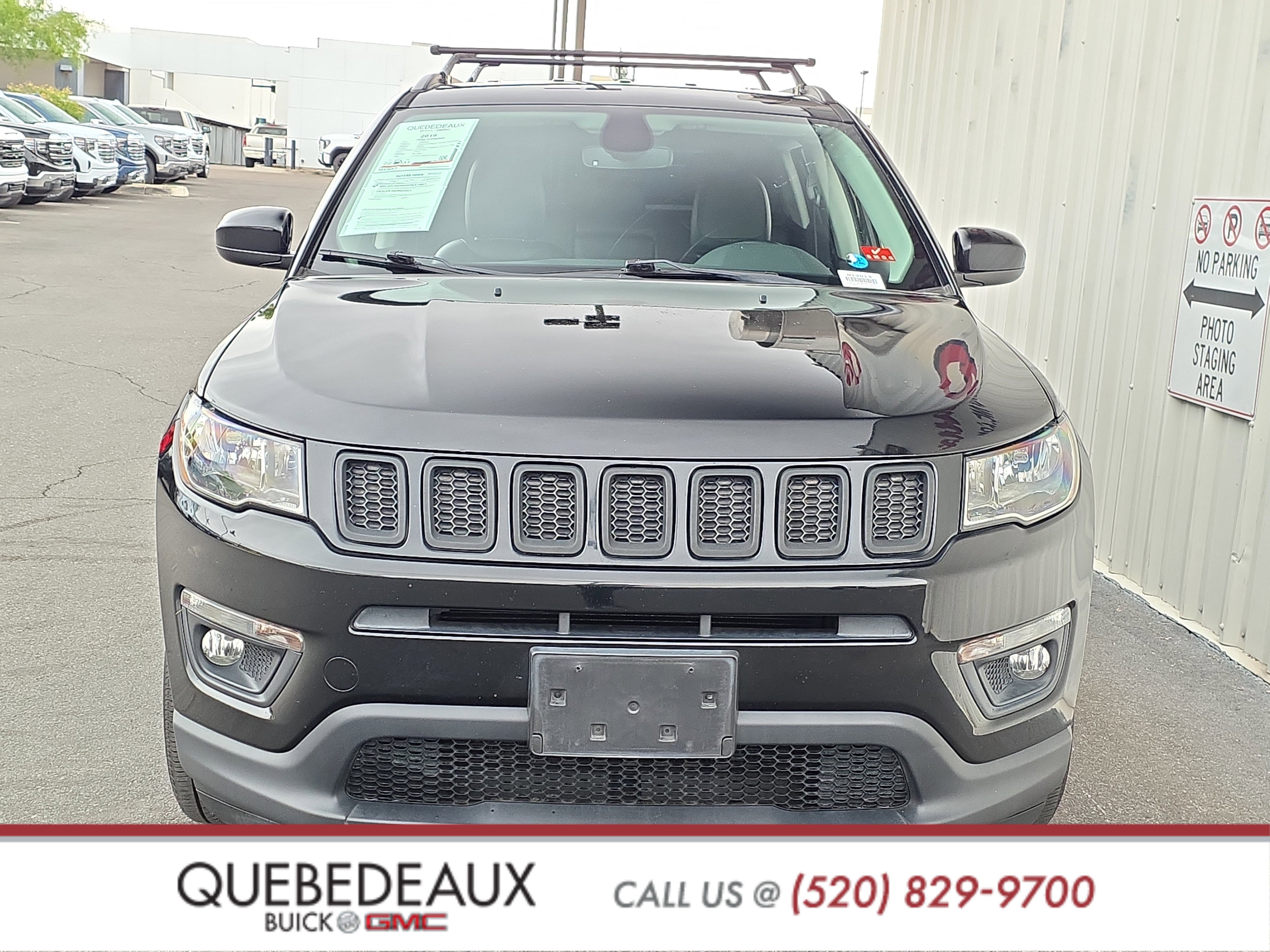 Used 2019 Jeep Compass Latitude w/ Popular Equipment Group FWD image 2