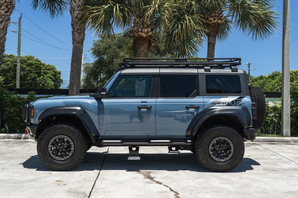 Used 2023 Ford Bronco Raptor AWD/4WD image 3