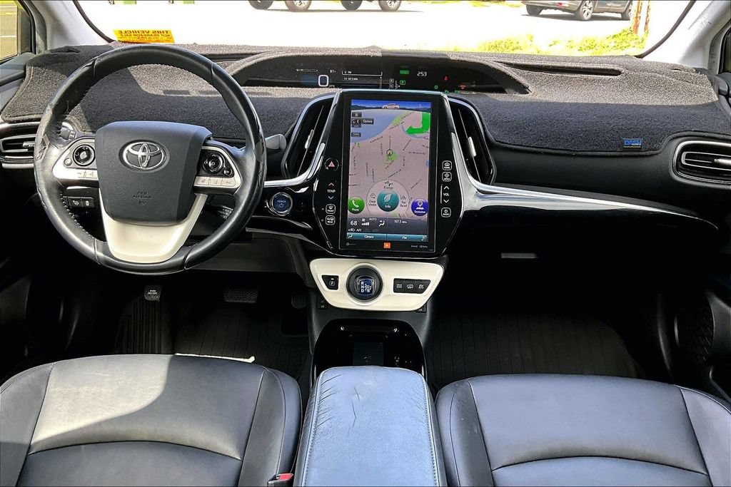 Used 2018 Toyota Prius Prime Plus FWD image 15