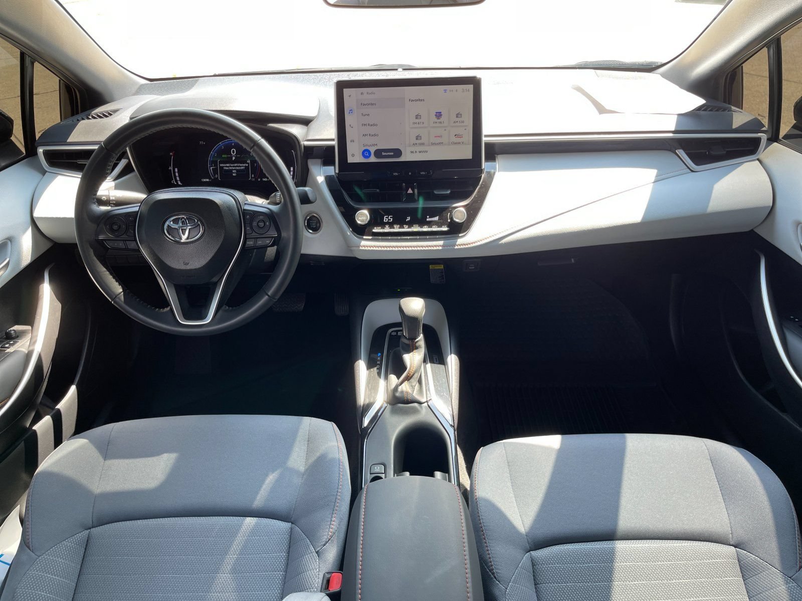 Used 2025 Toyota Corolla FX w/ Convenience Package FWD image 14