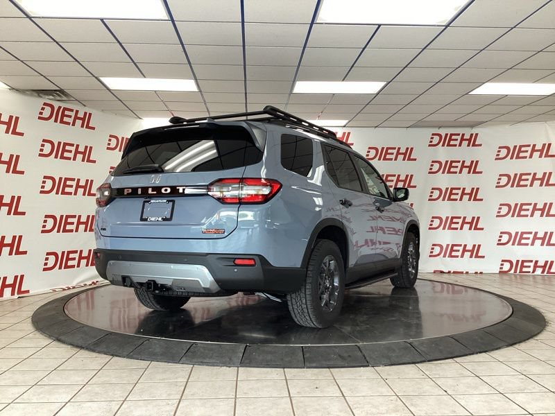 New 2026 Honda Pilot TrailSport image 7