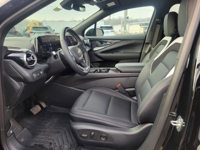 New 2025 Chevrolet Blazer EV LT w/ Super Cruise Package image 8