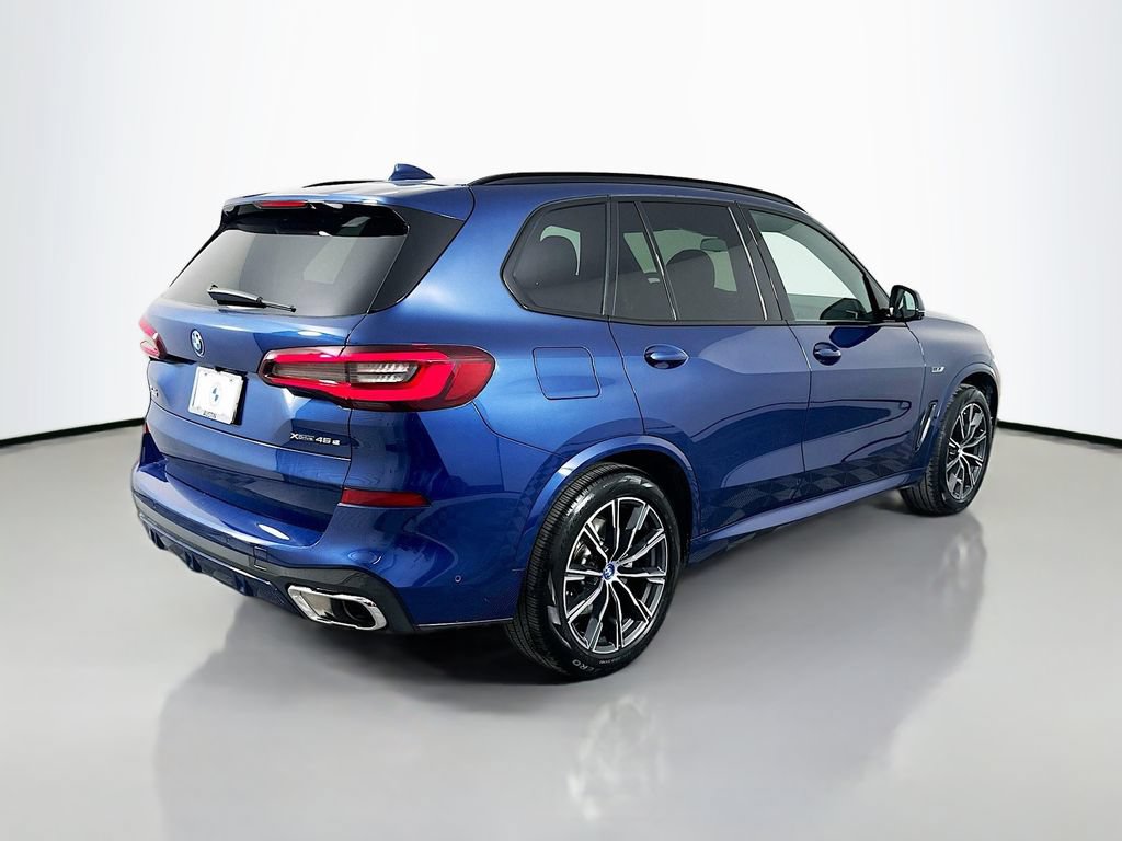 Used 2023 BMW X5 xDrive45e w/ Executive Package AWD/4WD image 5