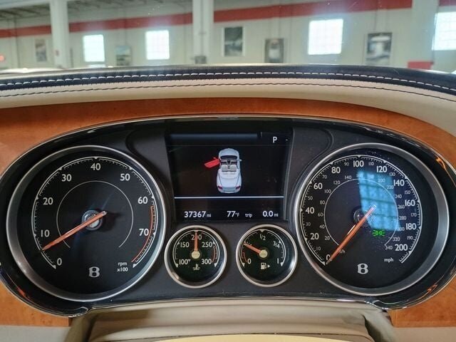 Used 2016 Bentley Continental GT AWD/4WD image 26