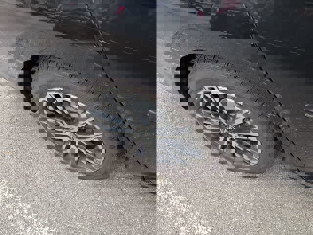 Used 2023 Volkswagen Jetta Sport image 8