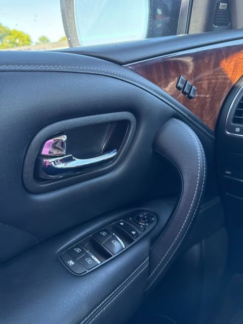 Used 2016 INFINITI QX80 4WD image 22