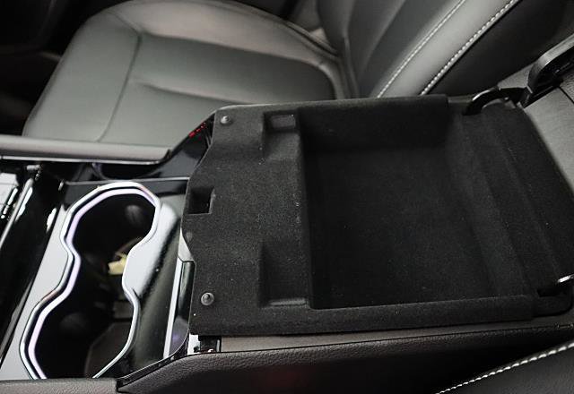 Used 2022 Jeep Grand Cherokee Limited 4xe image 38