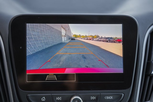Used 2025 Chevrolet Malibu LT FWD image 46