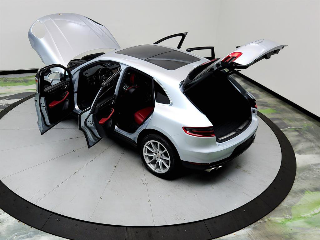 Used 2016 Porsche Macan S image 39