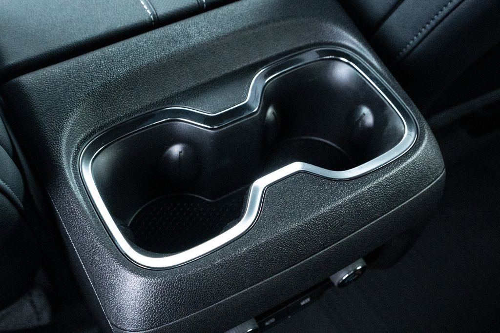 New 2025 Chevrolet Traverse Z71 w/ Enhanced Driving Package image 38