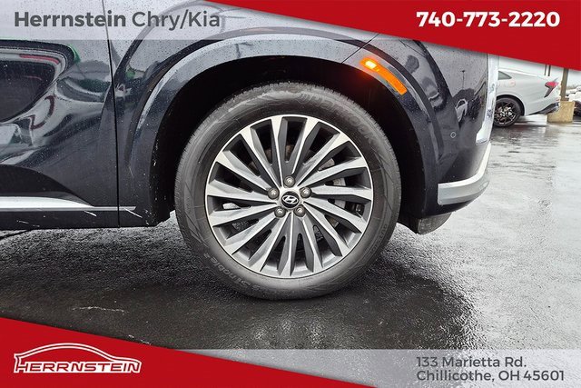 Used 2024 Hyundai Palisade Calligraphy image 31